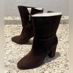 NEW! JESSICA SIMPSON 7 Women’s Suede Boots